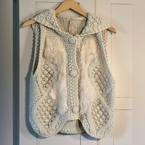 Hem and Thread cream hooded knitted vest with rabbit hair, size M/L